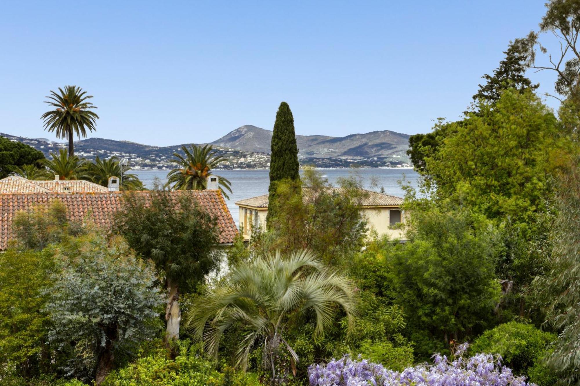 3 Rooms With Sea View Terraces In Peace Saint-Tropez Luaran gambar